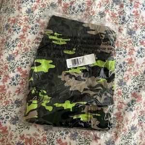 Rainbow Camo leggings NWT size 4x